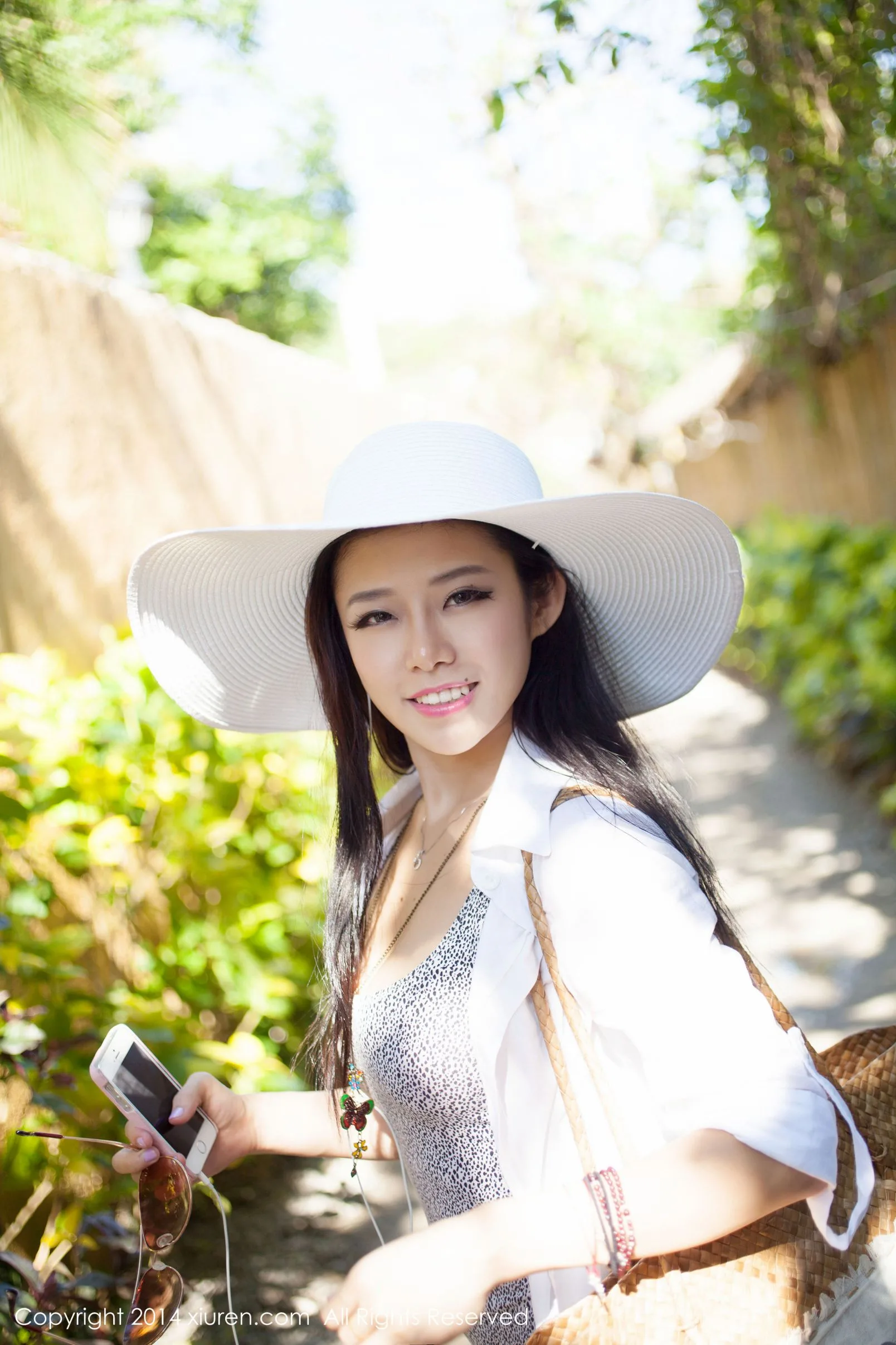 [XIUREN秀人网] Bản năng Luvian - Bộ ảnh bãi biển dài của chú Neng, Tập 3 - 12