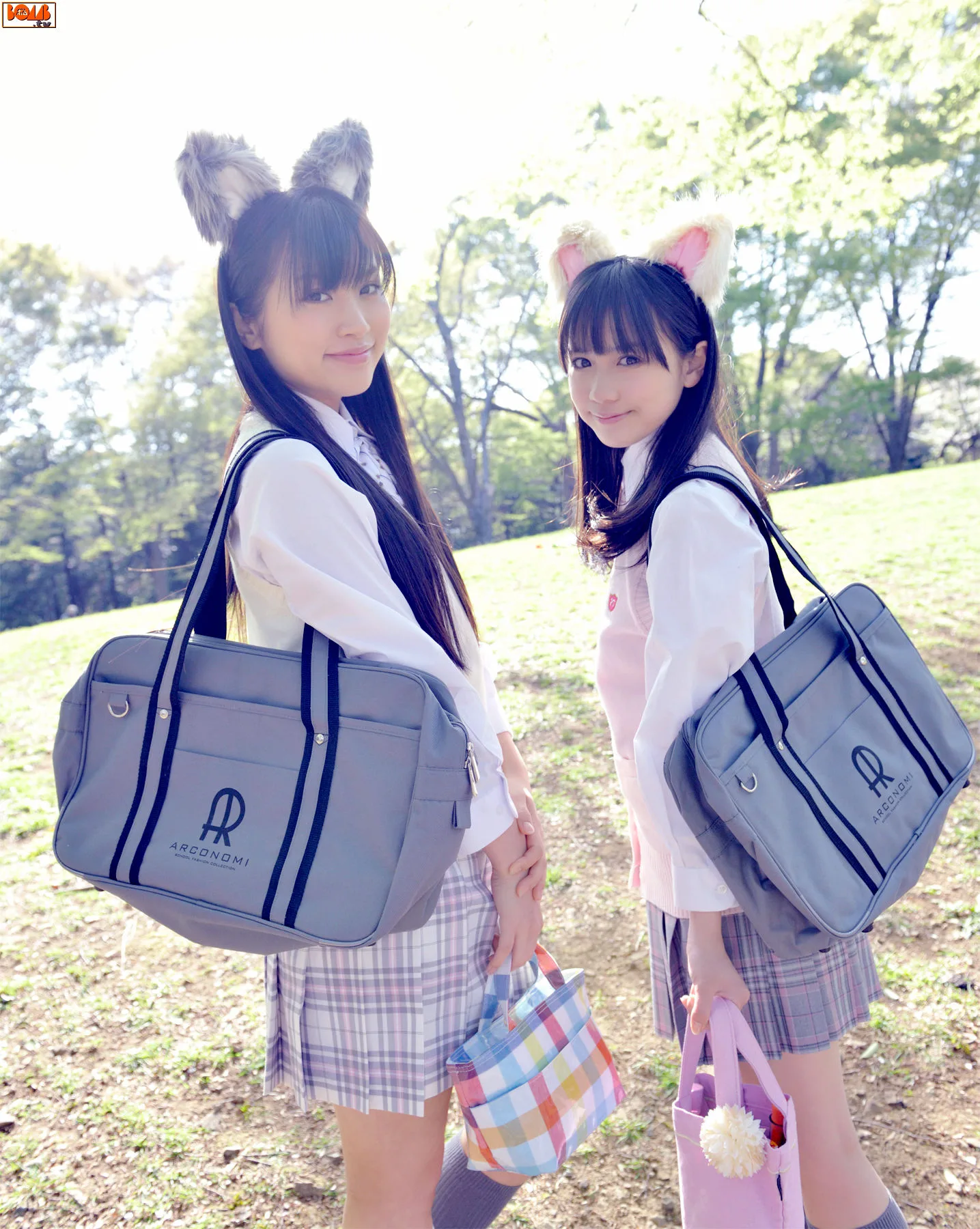 Bom.TV] Album ảnh "Mimi Girls" của Okinaka Makoto và Negishi Ai - 4